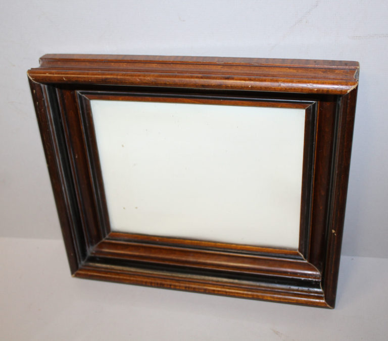 Bargain John's Antiques Antique Walnut Victorian Picture Frame 8" X