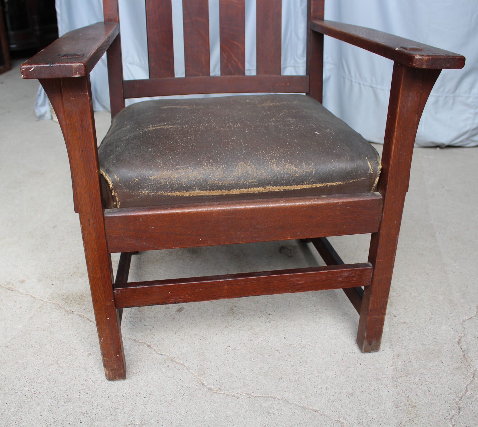Bargain John's Antiques Mission Oak Arm Chair original finish