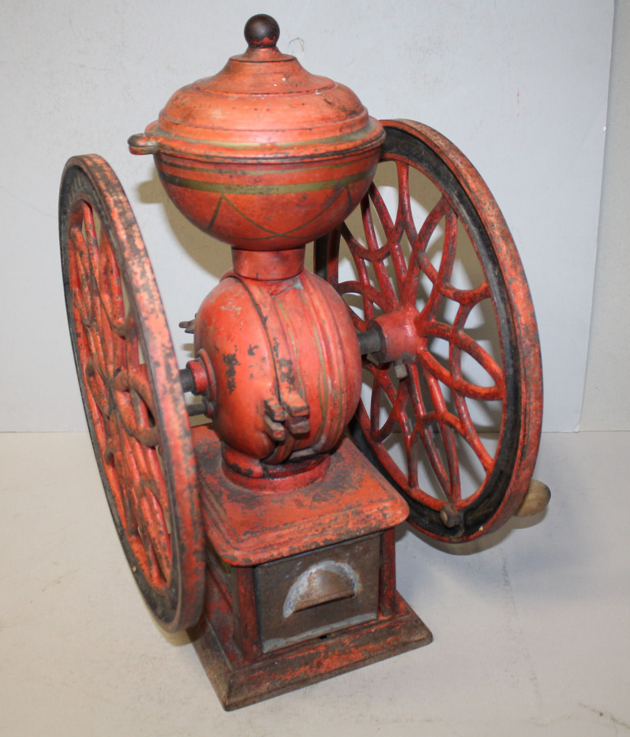 Bargain John's Antiques Antique Country Store Double Wheel Coffee