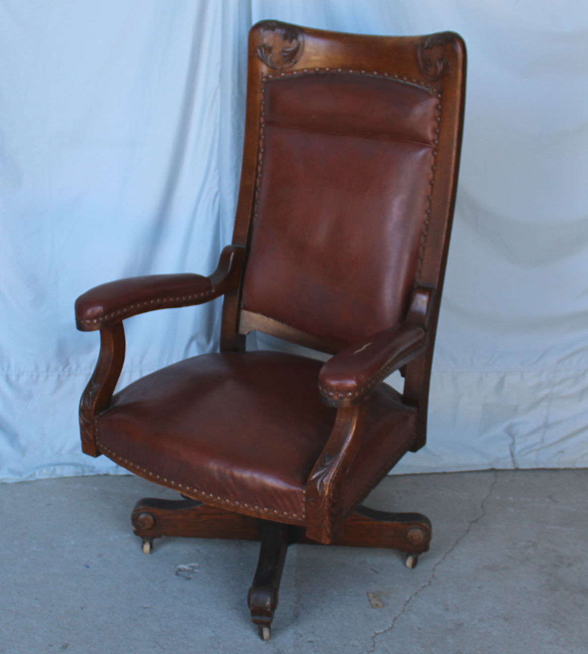 Bargain John's Antiques Antique Quarter Sawn Oak Office Chair with