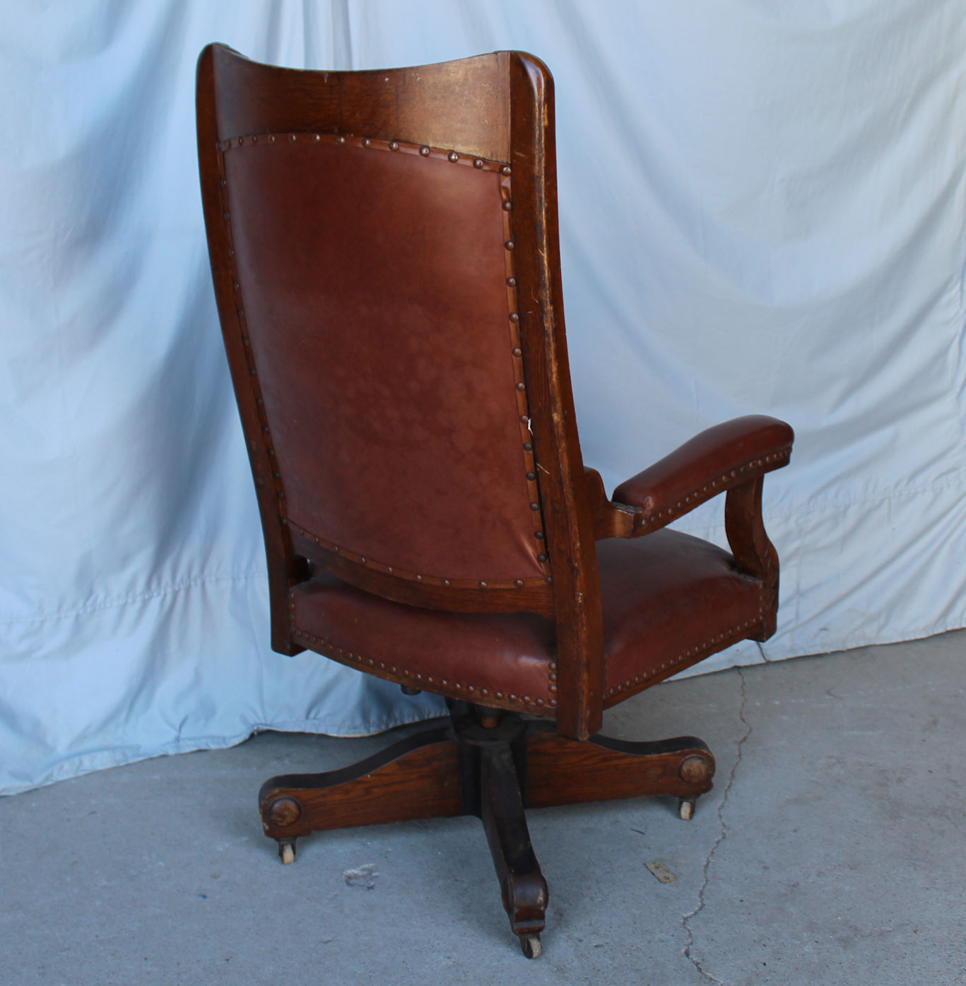 Bargain John's Antiques Antique Quarter Sawn Oak Office Chair with