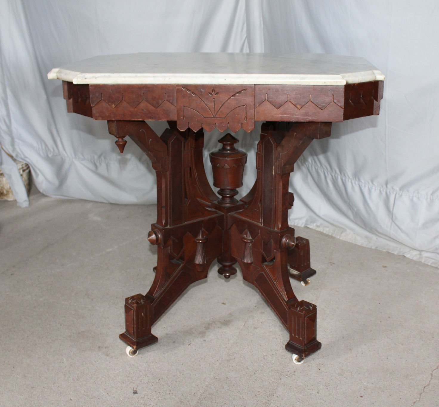Bargain John's Antiques Antique Victorian Walnut Marble top Small