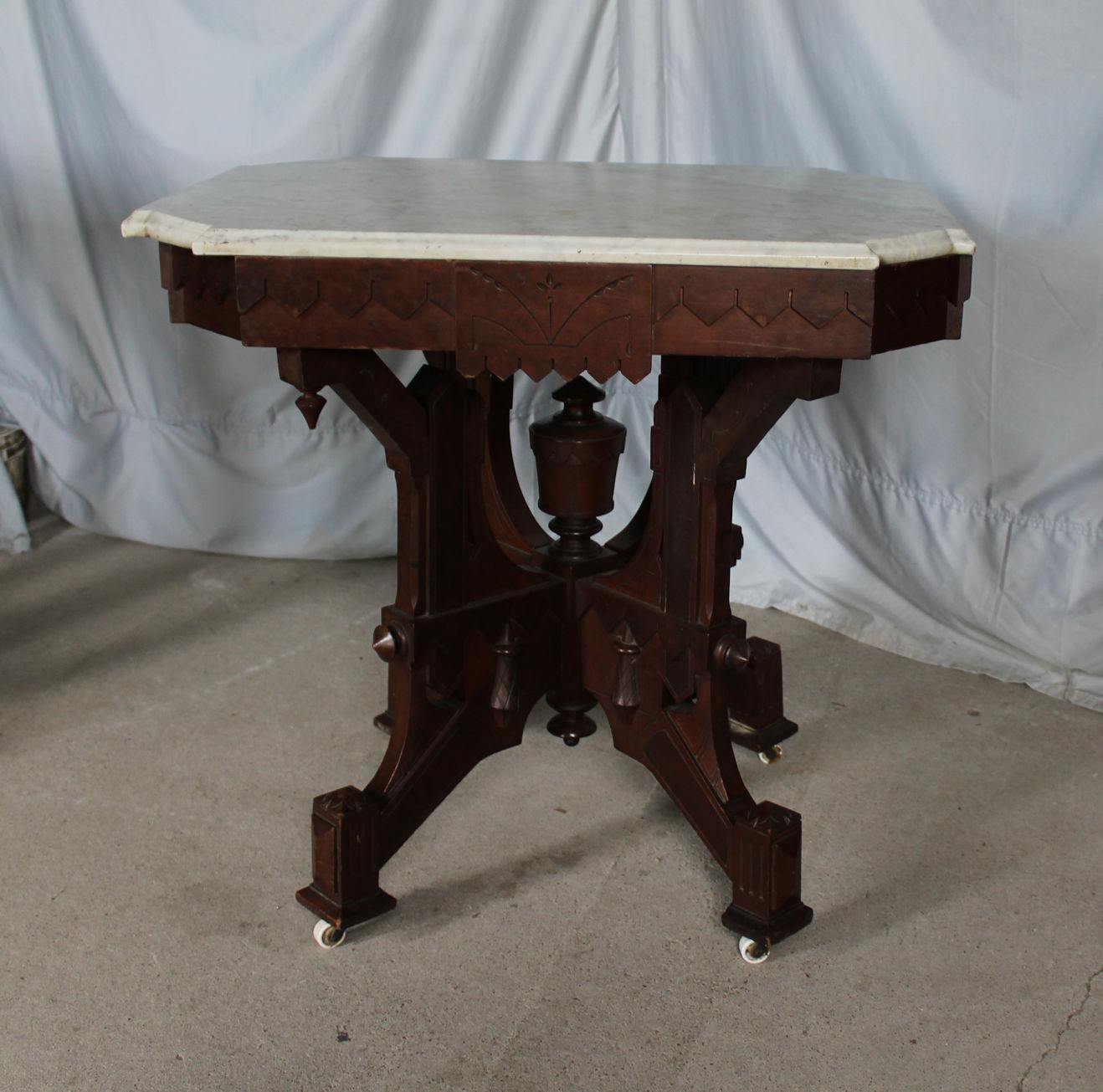 Bargain John's Antiques Antique Victorian Walnut Marble top Small