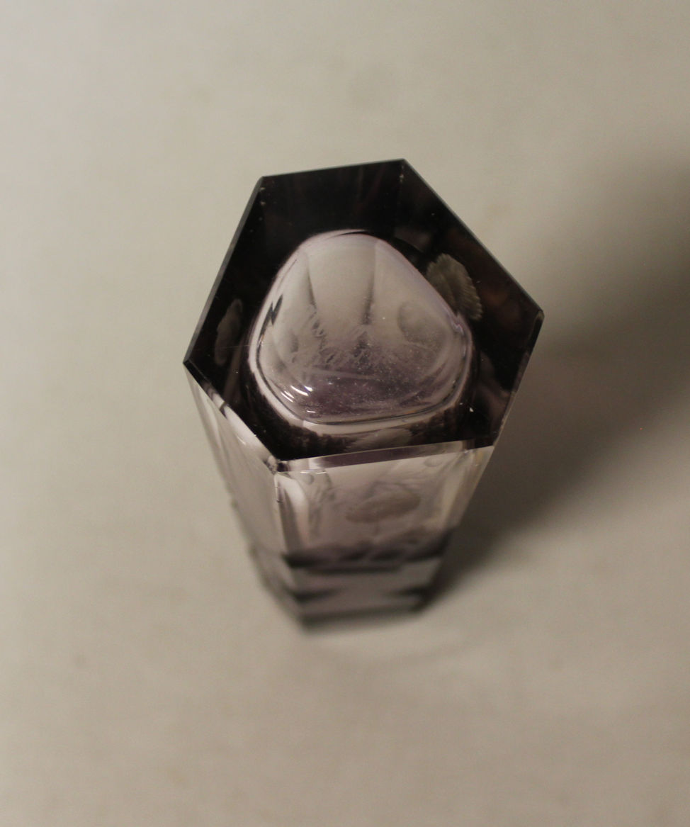 Bargain John's Antiques Intaglio Amethyst to Clear Art Glass Vase