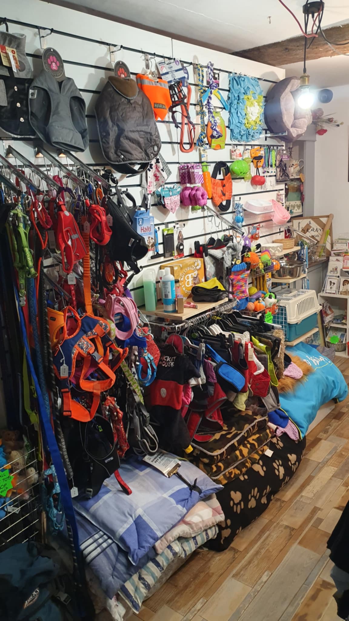 The BARK shop BARK Babworth Animal Rescue Kennels