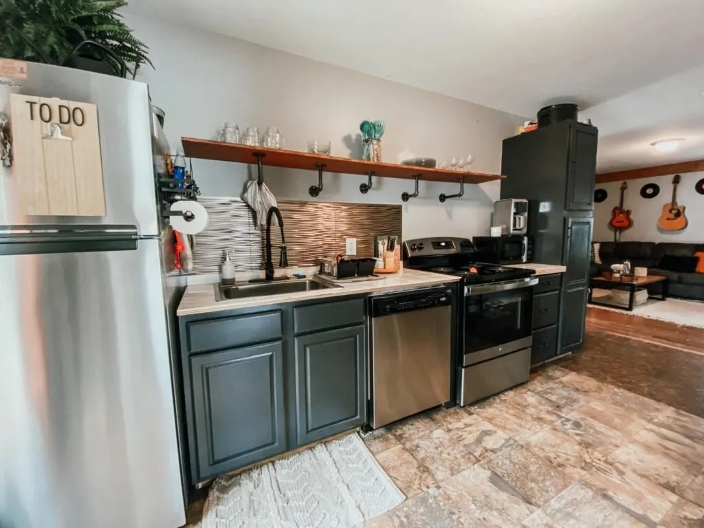 Beautiful Barndominium under 150K