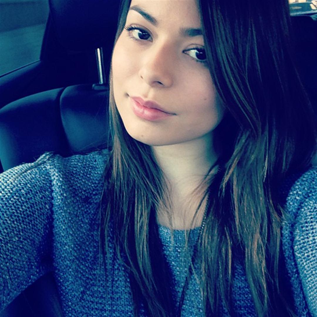 Miranda Cosgrove Bikini Photos Barnorama