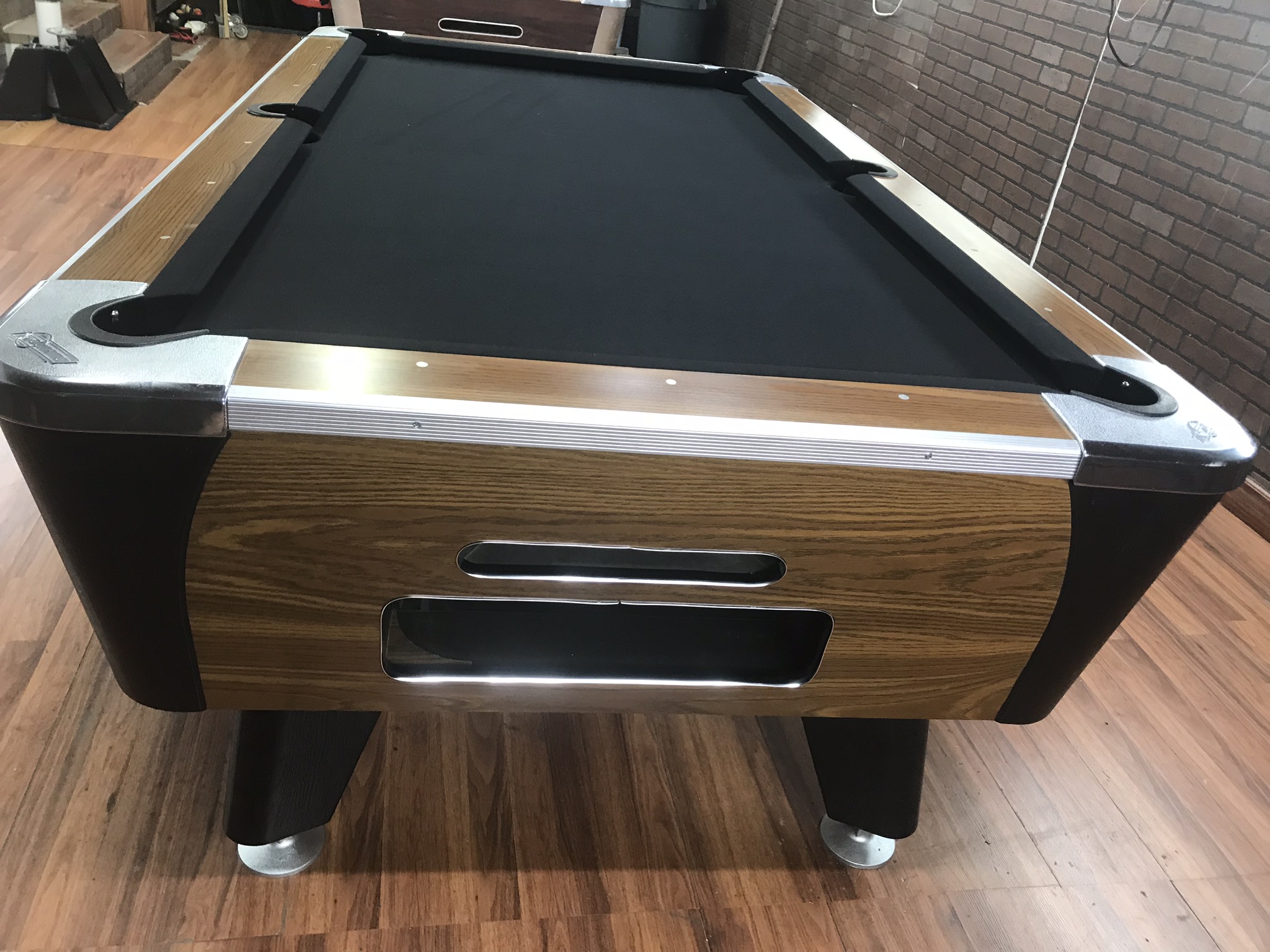 Used coin operated pool table Table 091118A Used Coin Operated Bar
