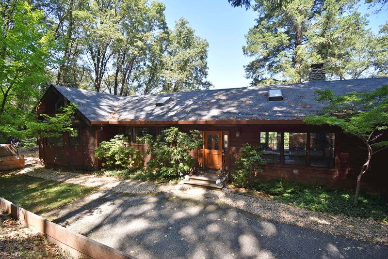 13885 Peardale Lane Grass Valley, CA 95945 Barrett Property Management
