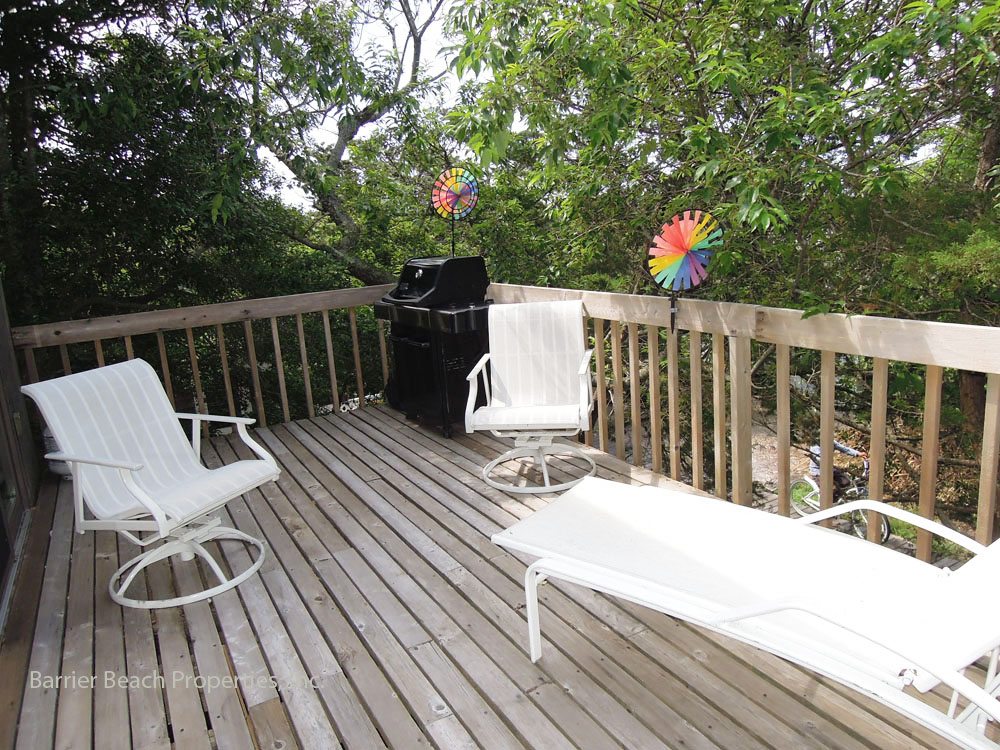 Enjoying Fair Harbor Rental in Fair Harbor Barrier Beach Properties