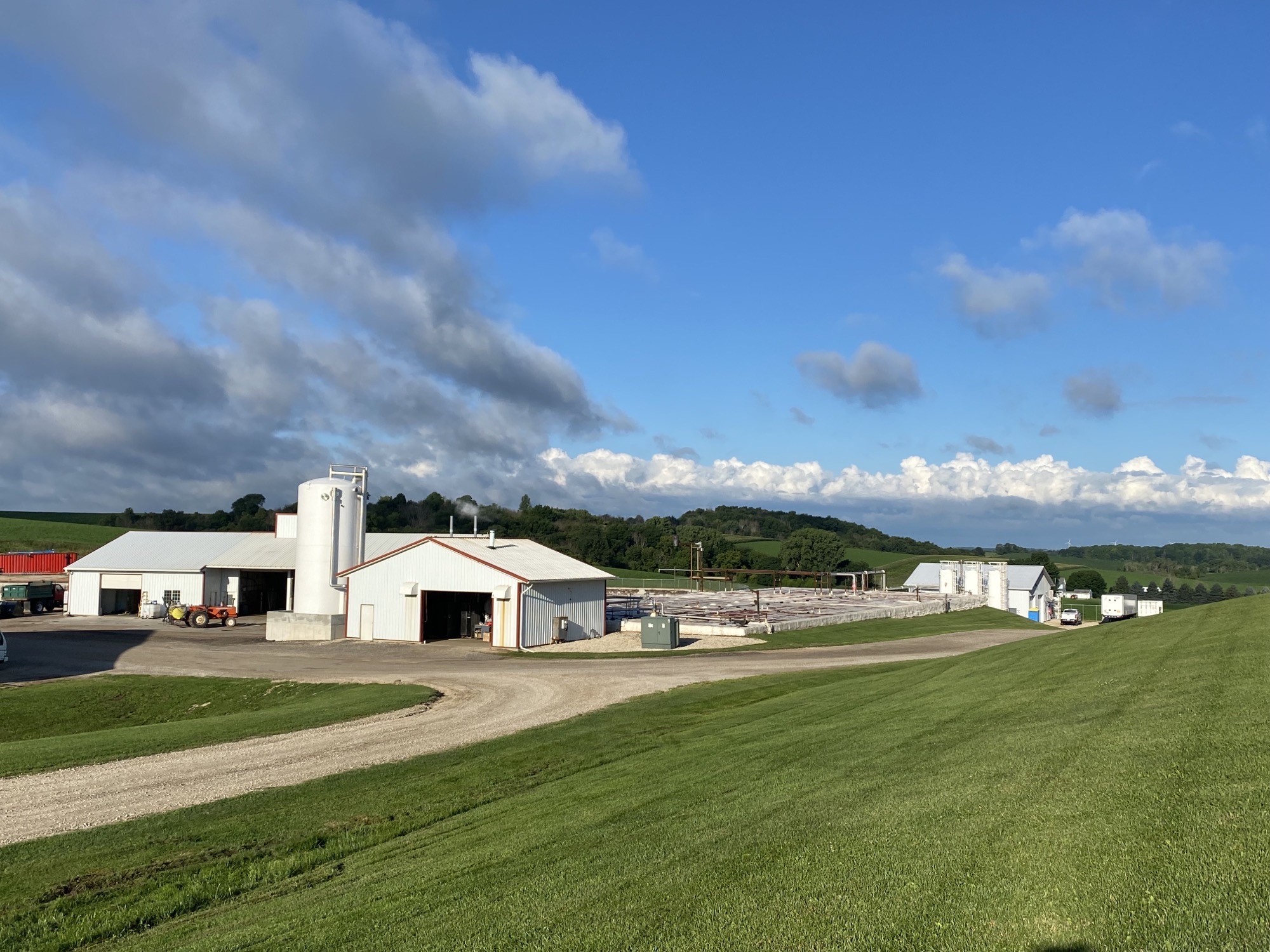 Clover Hill Dairy RNG project brings triple benefit Bartlett and West