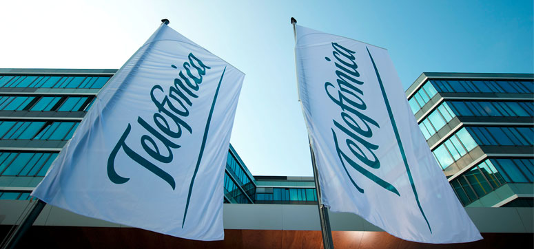Telefónica Deutschland schließt den Erwerb der EPlusGruppe ab › BASECAMP