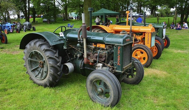 Throwback Das sind die 8 schönsten OldtimerTraktoren aller Zeiten