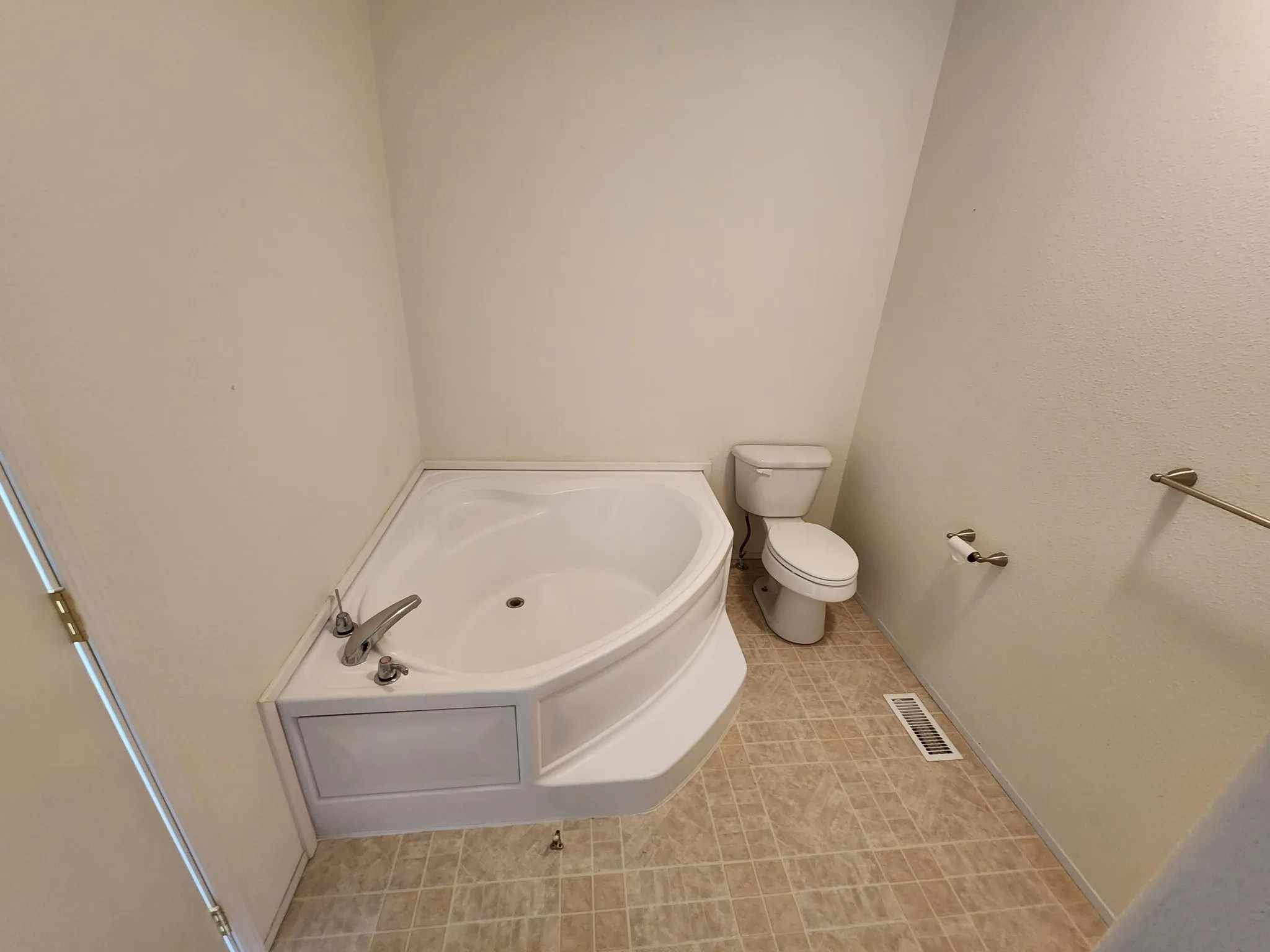 Sprague River Home For Sale, Shown by Jon Duncan of Keller Williams