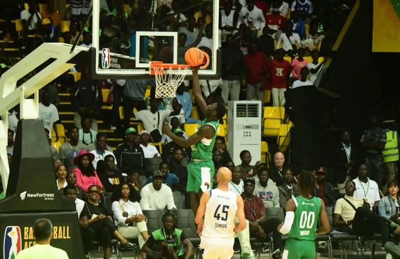 Basketball Africa League l’AS Douanes revient de loin et se qualifie