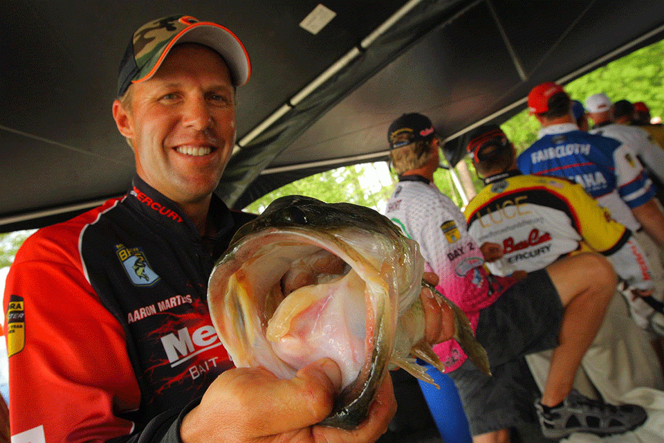 A look at Aaron Martens Bassmaster