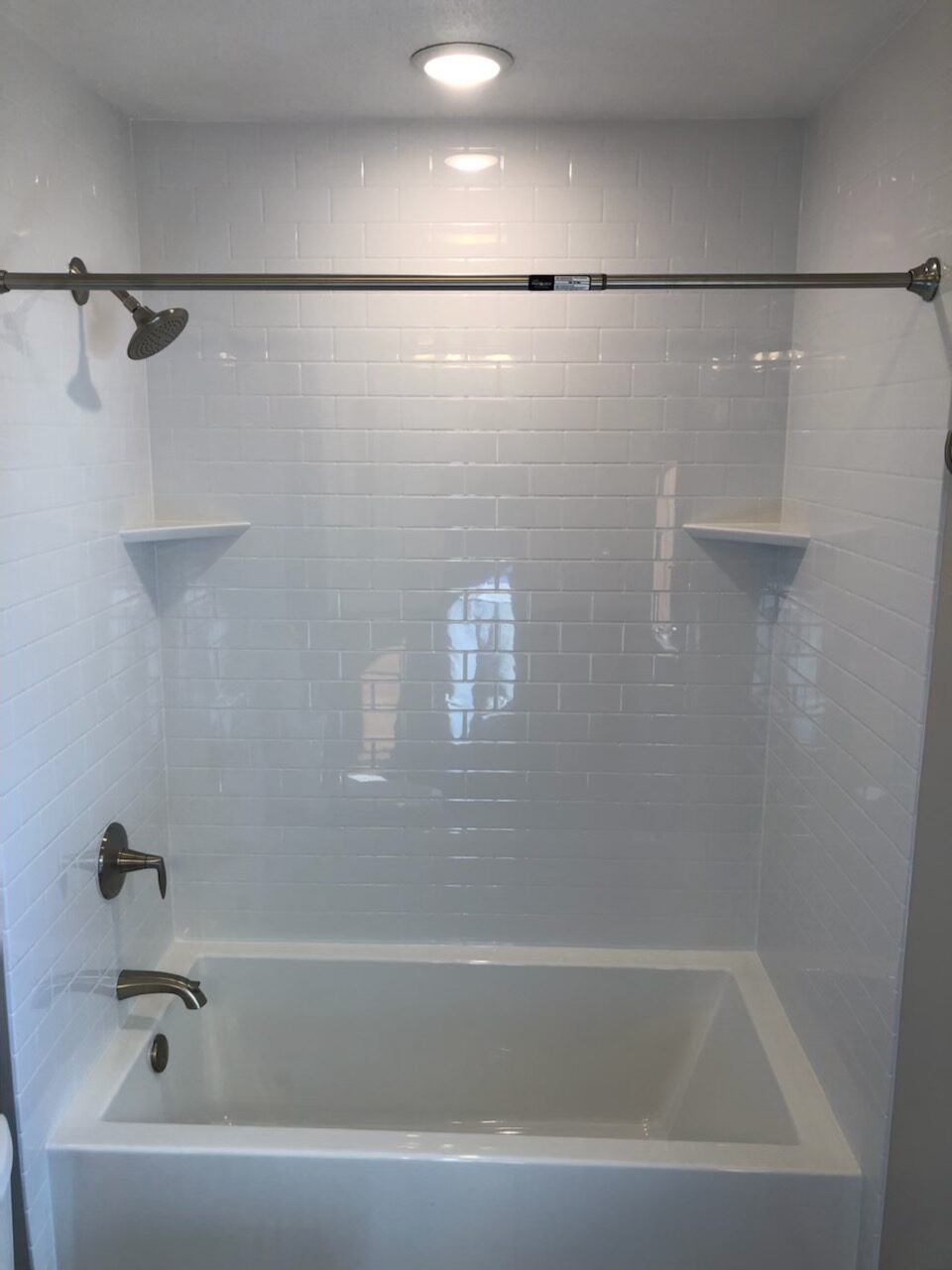 Simple Subway Bath Fixer