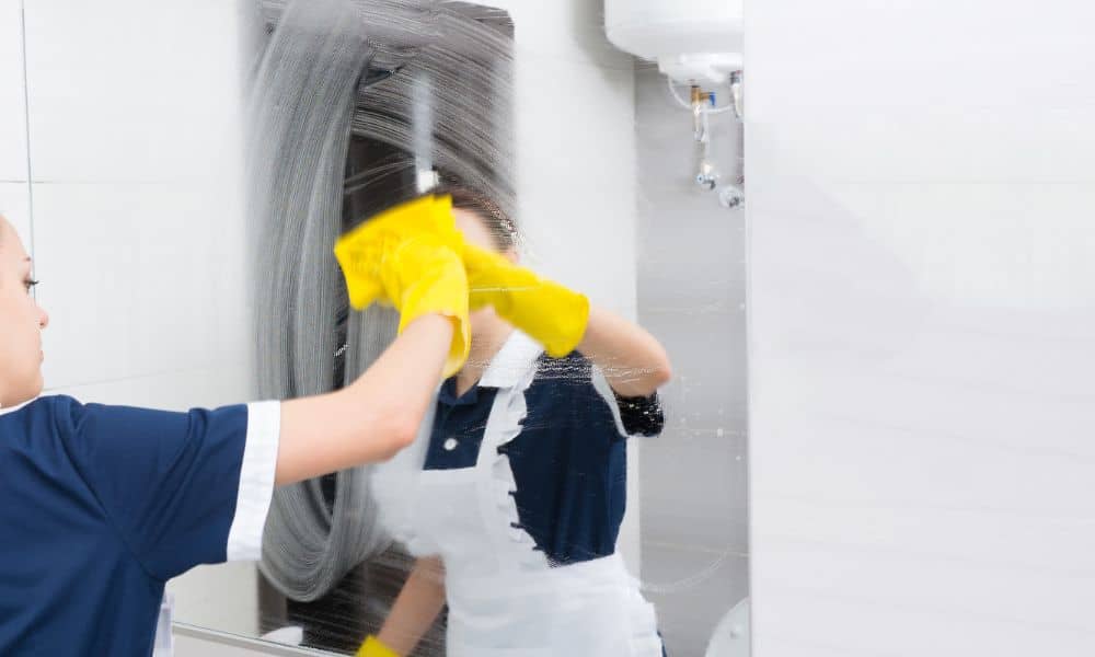 7 Easy Ways to Stop a Bathroom Mirror from Steaming Up Bathroom City