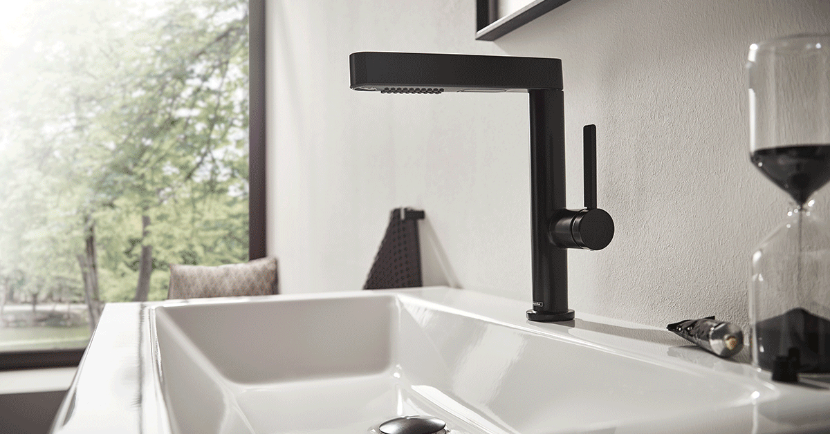 Finoris Flex von Hansgrohe mit ausziehbarem Armaturenkopf und