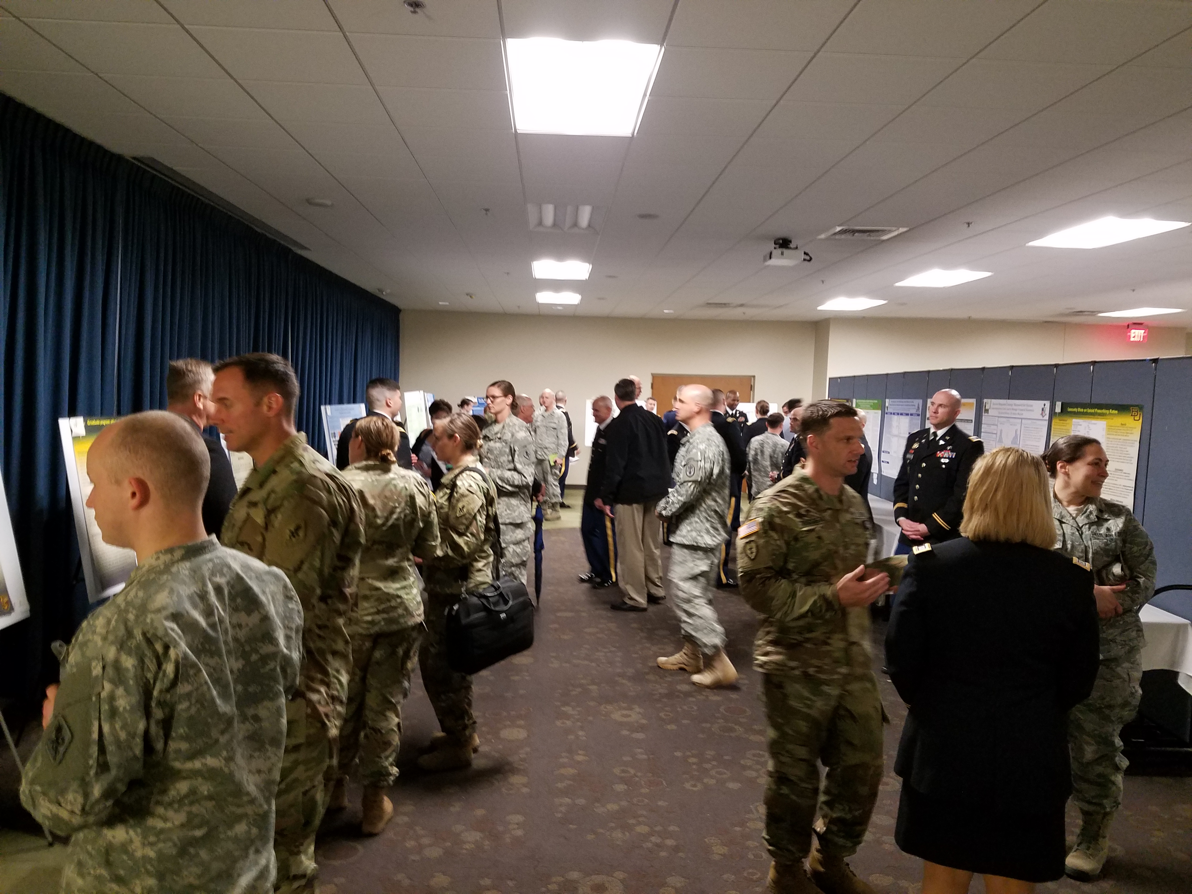 Army Baylor MHA/MBA Showcases Research at 2016 AMEDD Graduate School