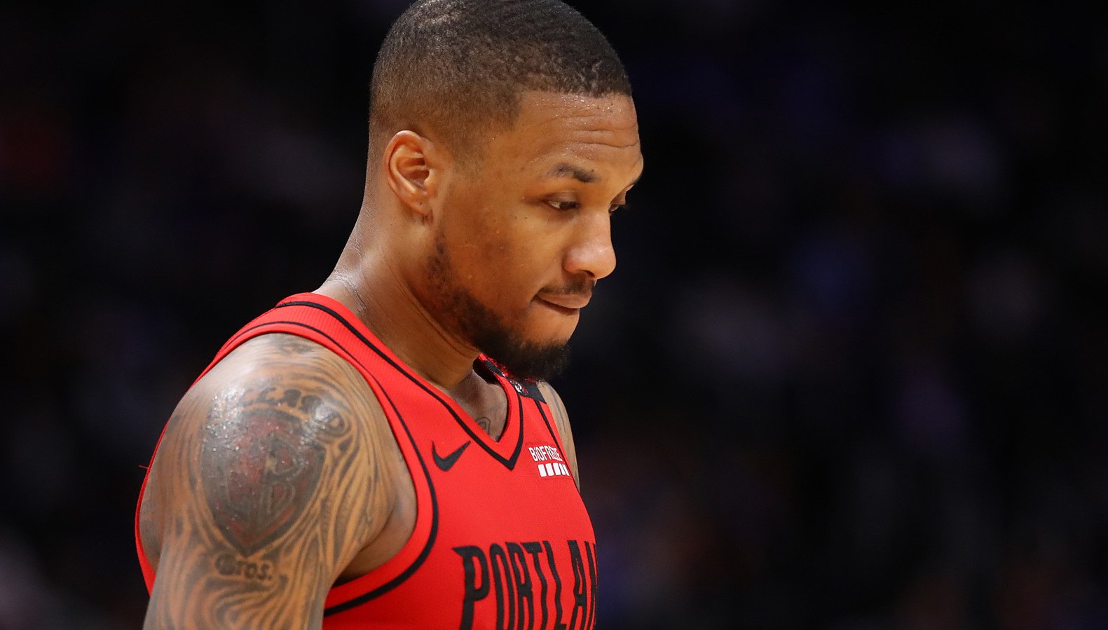 Why would Damian Lillard sign a contract extension in 2019 instead of