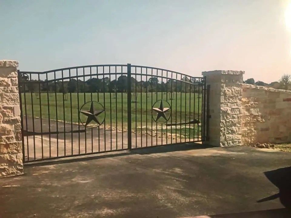 Beaumont Fence Co. Better Business Bureau® Profile