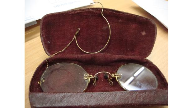 Bbc A History Of The World Object Ladies Spectacles With Pince Nez