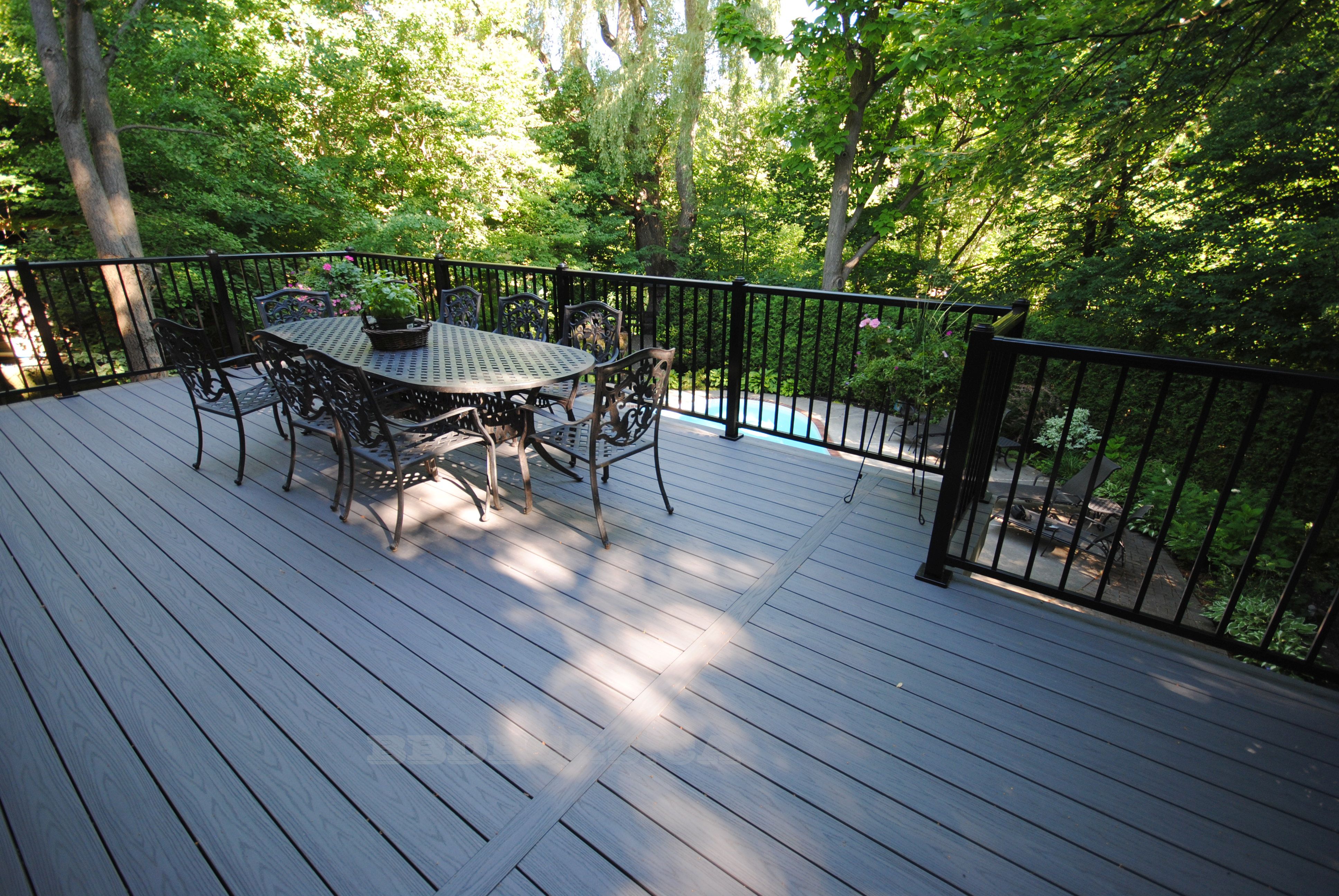 3 Mid Town Azek Deck Beaver Brothers Deck Builder