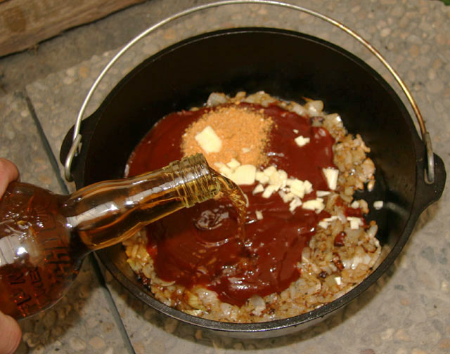 Dicke Rippe aus dem Dutch Oven BBQCounty