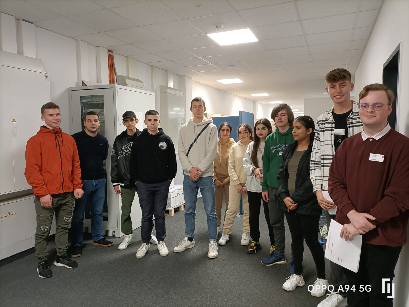 Integrationsschülerinnen und schüler lernen Emder Betriebe kennen