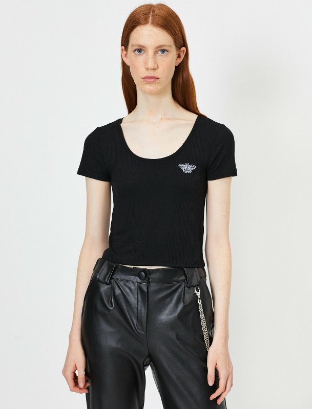 TS007 Embroidered T Shirt Women's & Ladies T Shirt Manufacturer