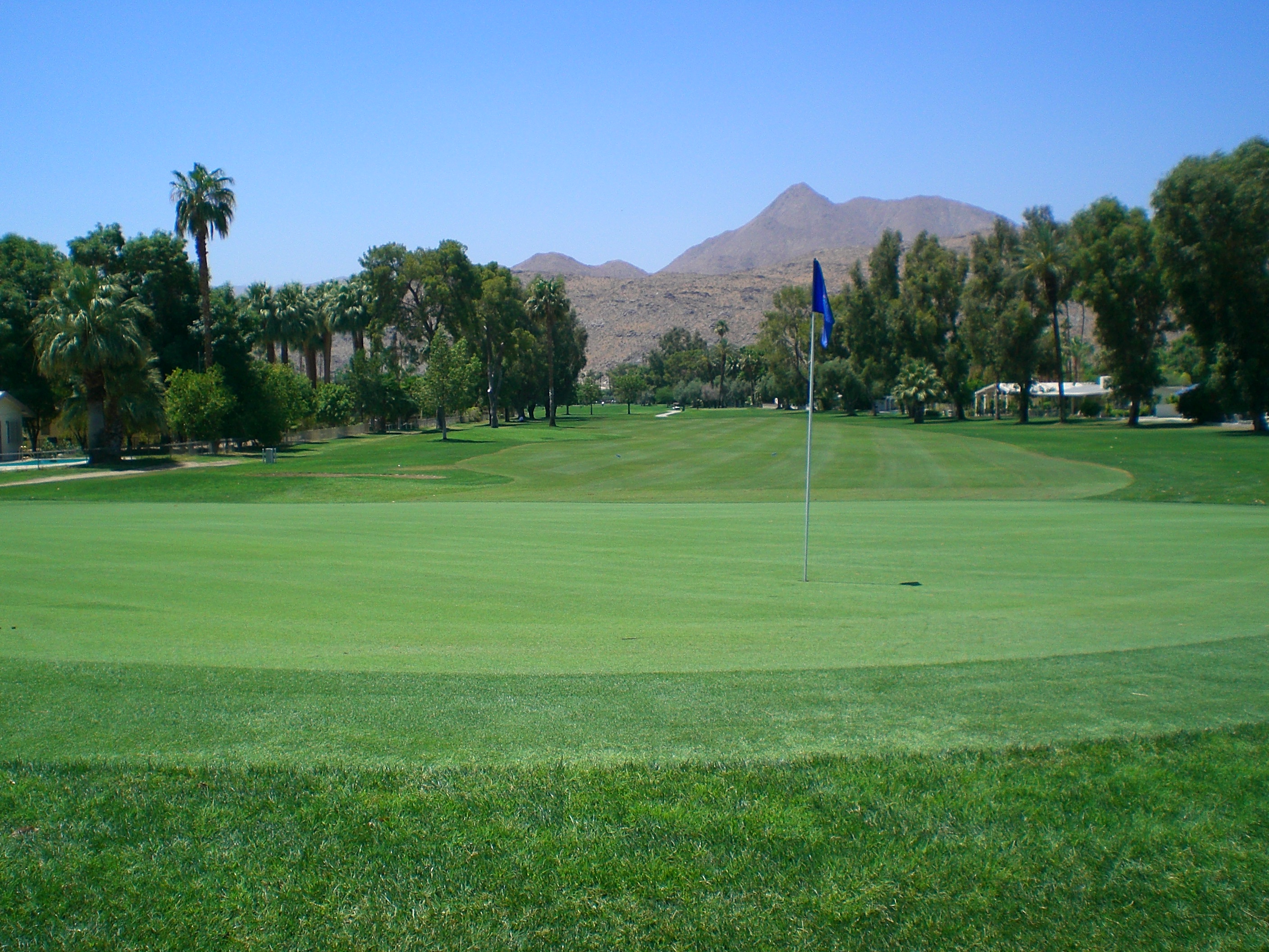 Residence Inn by Marriott 3 night golf getaway for you this winter