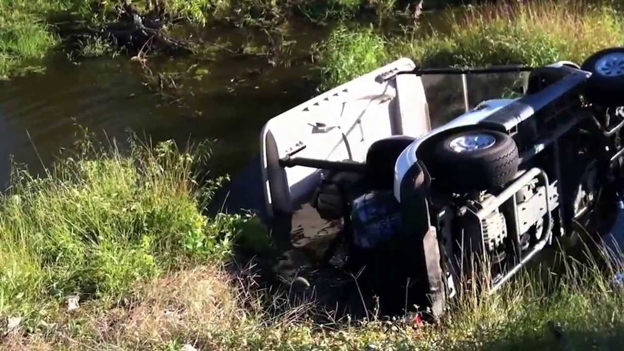 Who can be held liable in a golf cart accident?