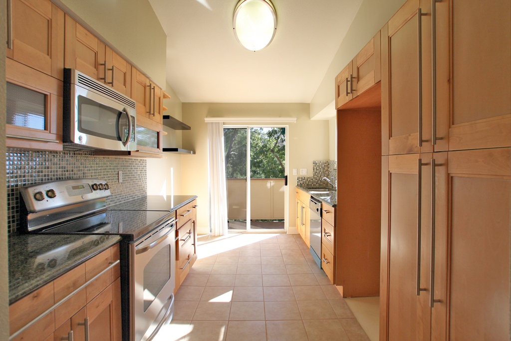 The Hills Community Yorba Linda, California Just Listed 5215 Box