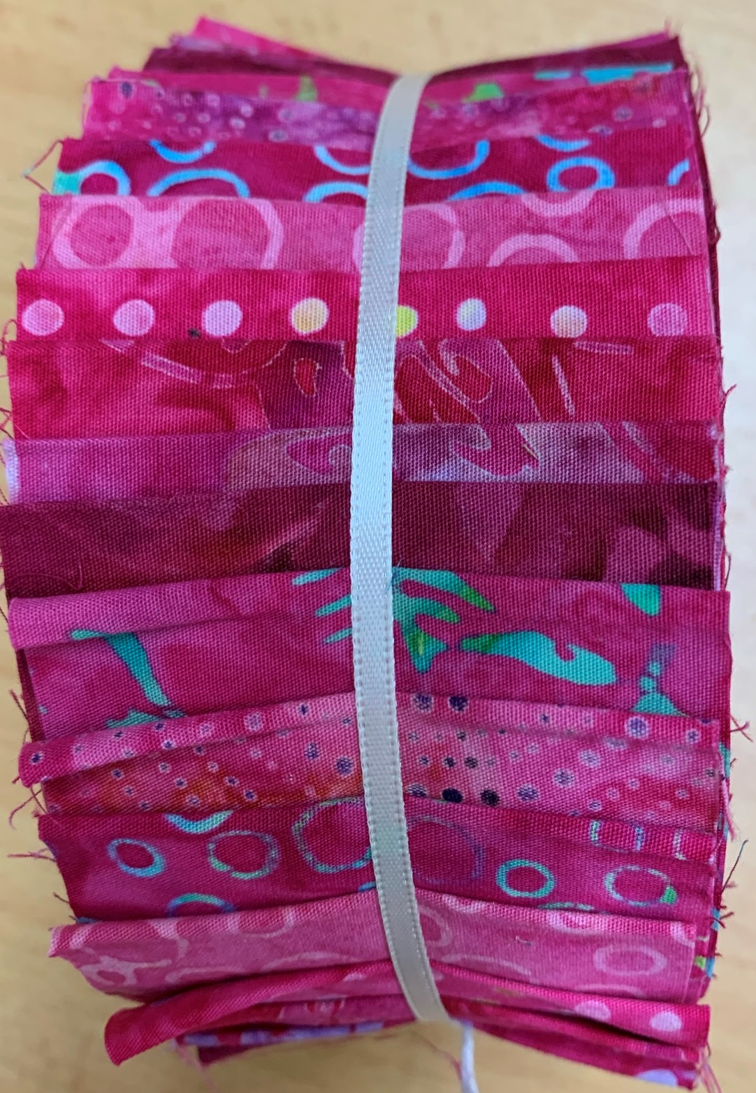 Jelly Roll B'Creative Patchwork and Sewing