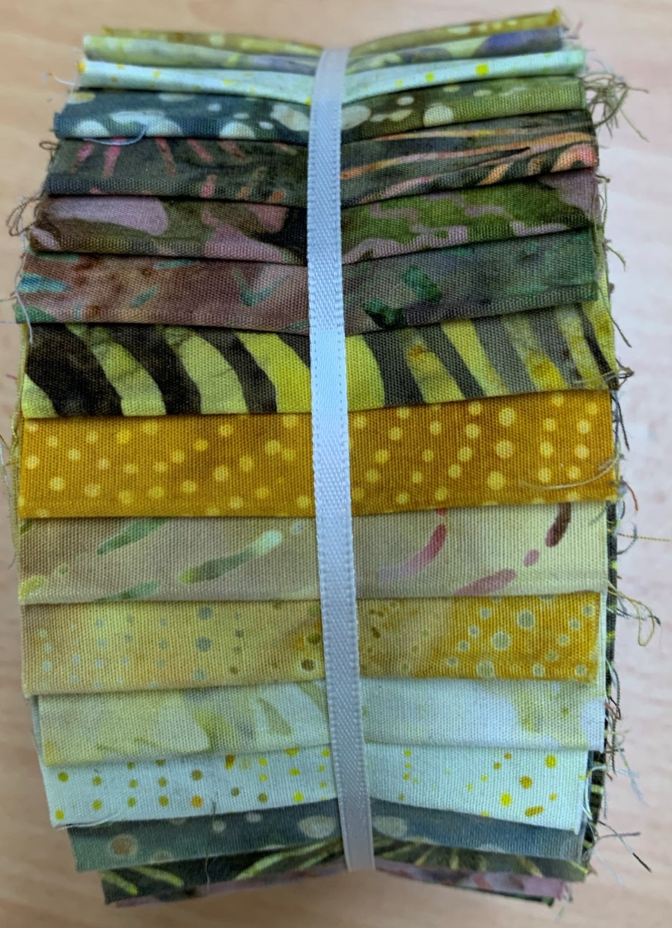 Jelly Roll B'Creative Patchwork and Sewing