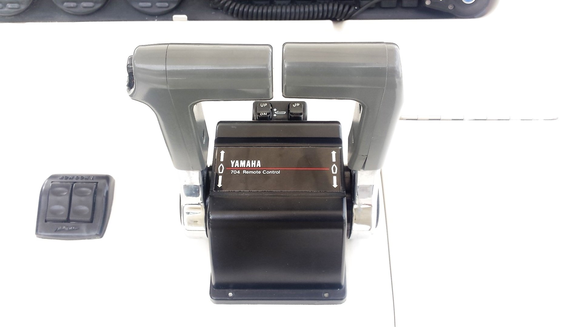 Yamaha Twin 300 Hpdi - 2004 | Bloodydecks