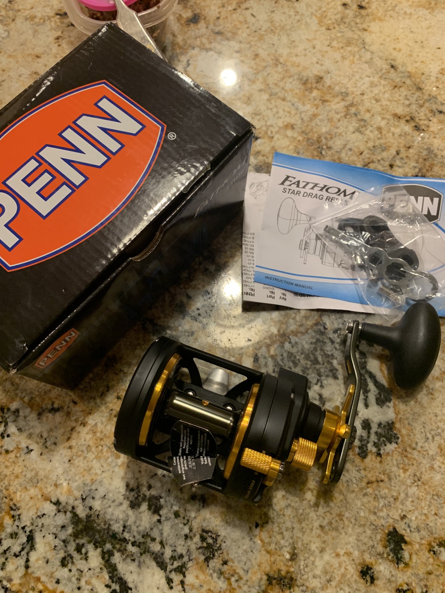 NIB PENN FATHOM FTH30 STAR DRAG Bloodydecks