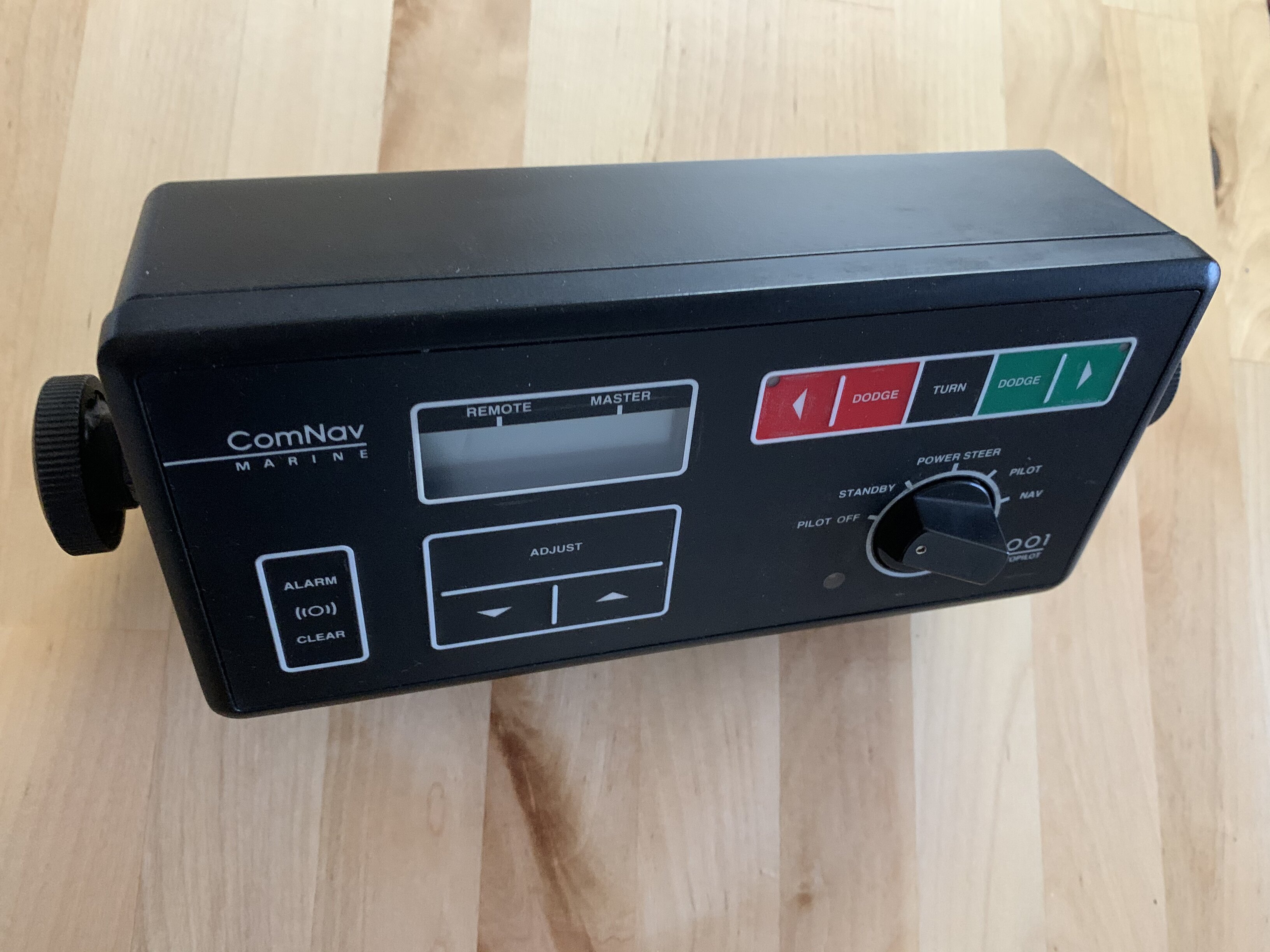 COMNAV 1001 AUTOPILOT SYSTEM COMPLETE.IMMACULATE | Bloodydecks