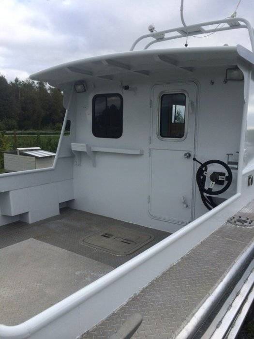 32ft La Conner Boat Works Bloodydecks