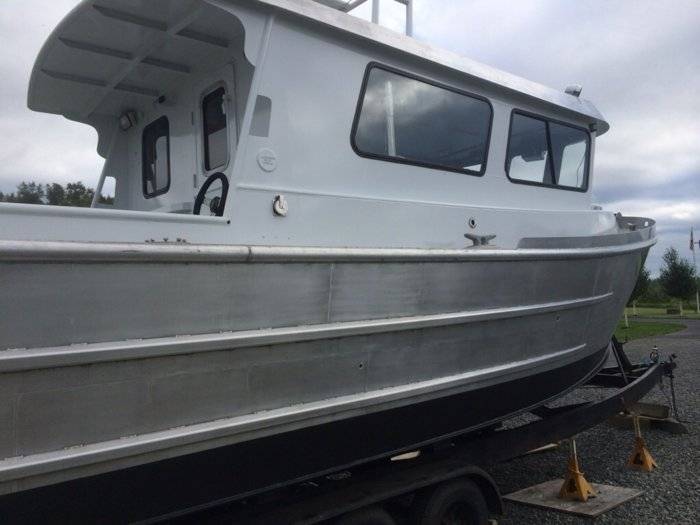 32ft La Conner Boat Works Bloodydecks