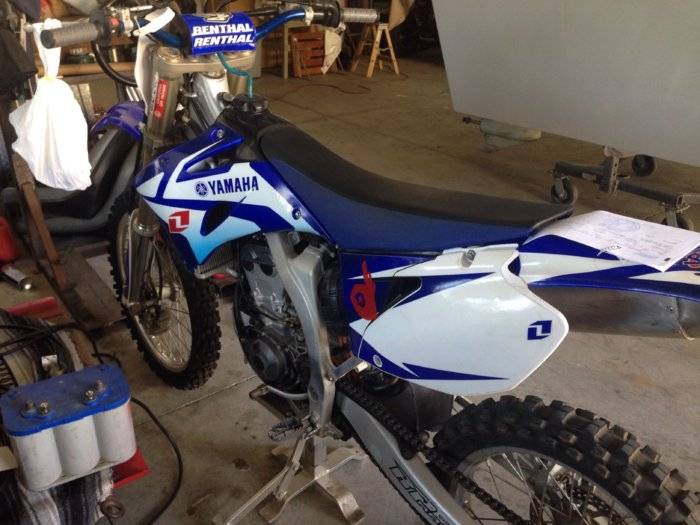 2006 YZ250F | Bloodydecks