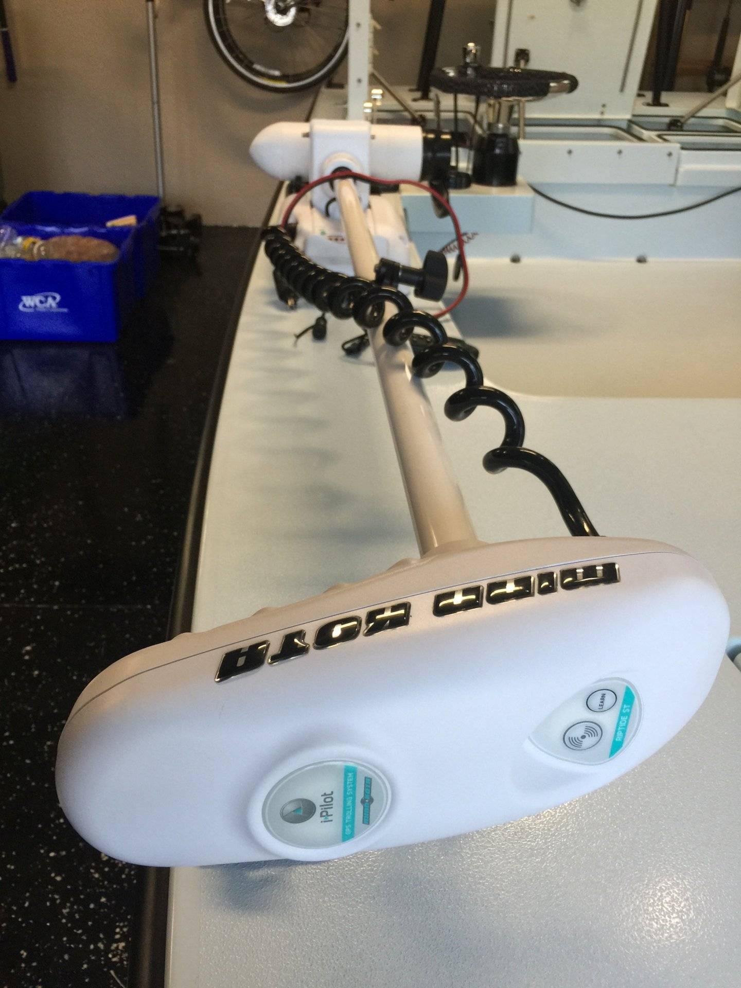 Must Sell ASAP Minn Kota Riptide ST 80 54" 24V Trolling