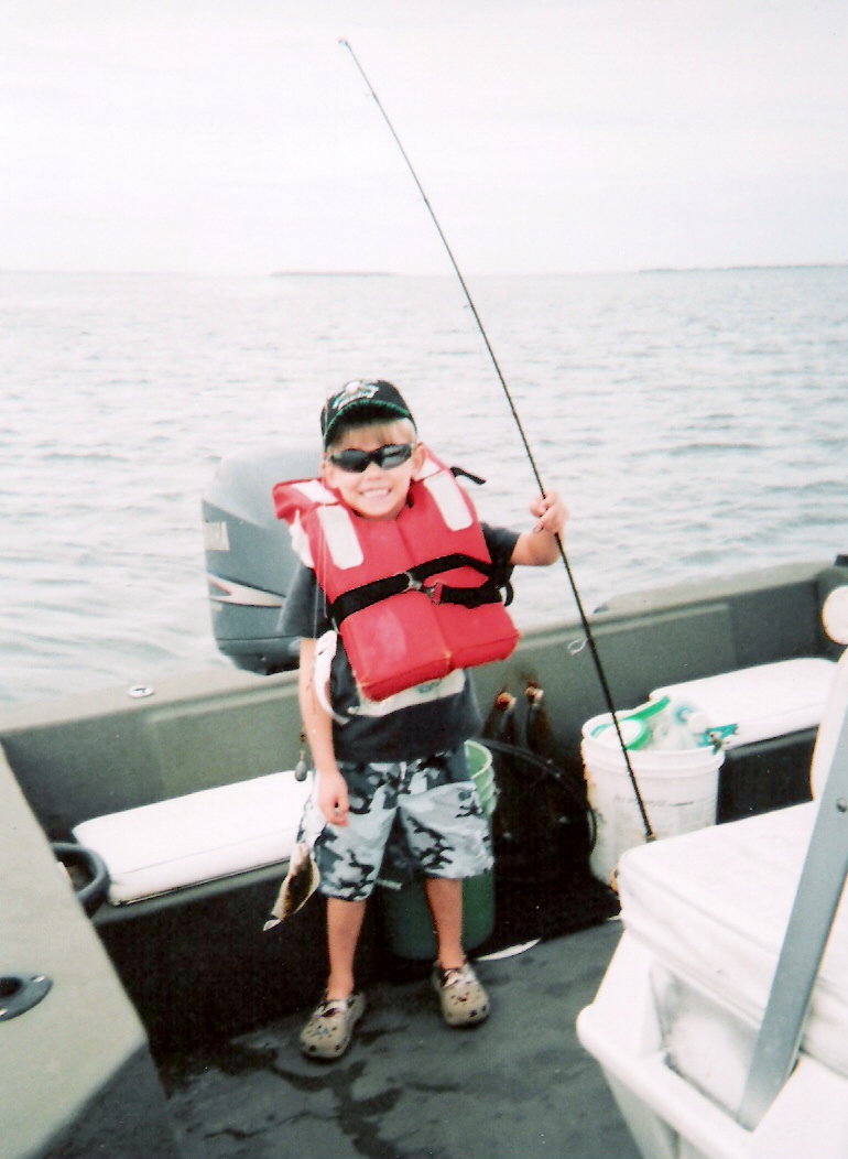 Beach Bum Fishing! Outer Banks North Carolina Fishing Report, NC Saltwater Charterboat Light