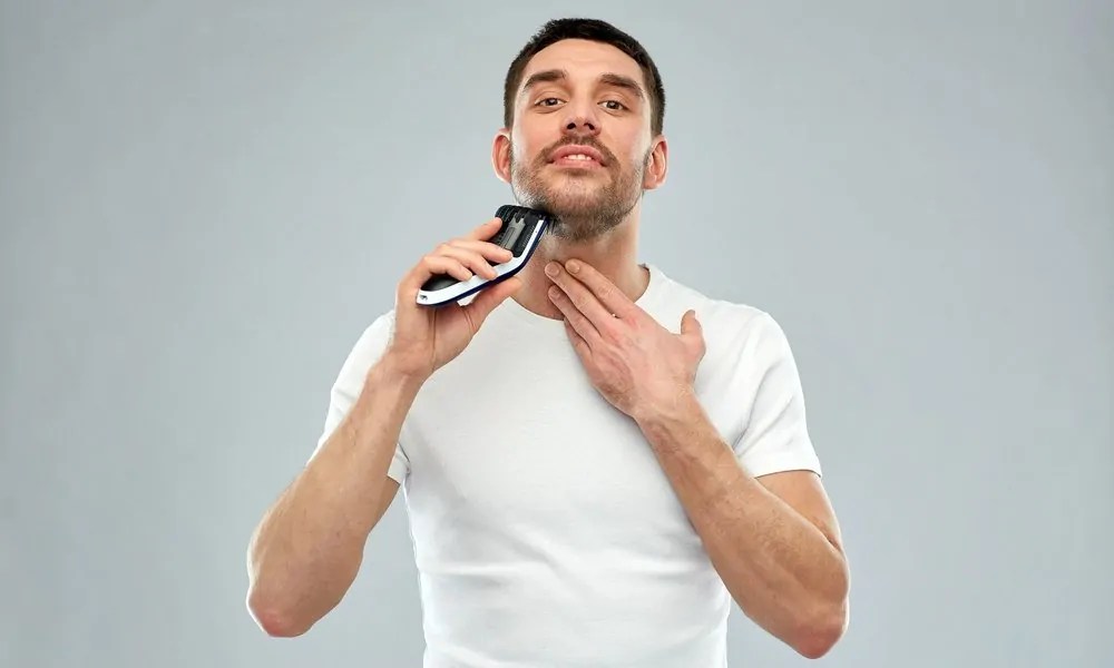 5 Best Stubble Trimmers for Men in 2024 (Get the Perfect Scruff)