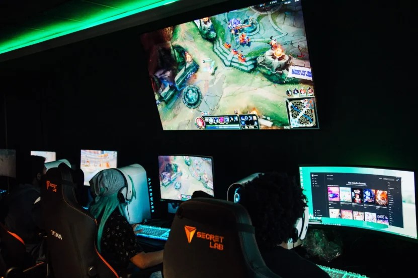 The Evolution of Play Understanding the Concept of Meta Gaming