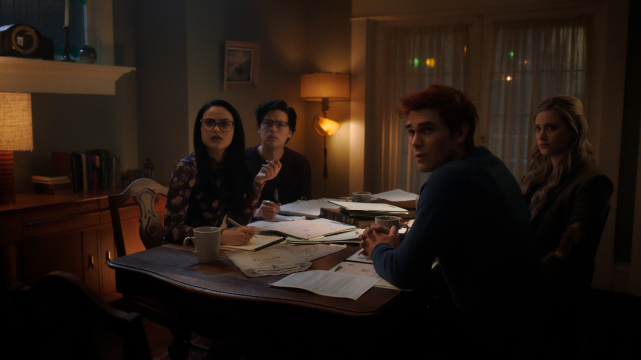 Check Out Promo Photos from the Season 5 Finale of Riverdale