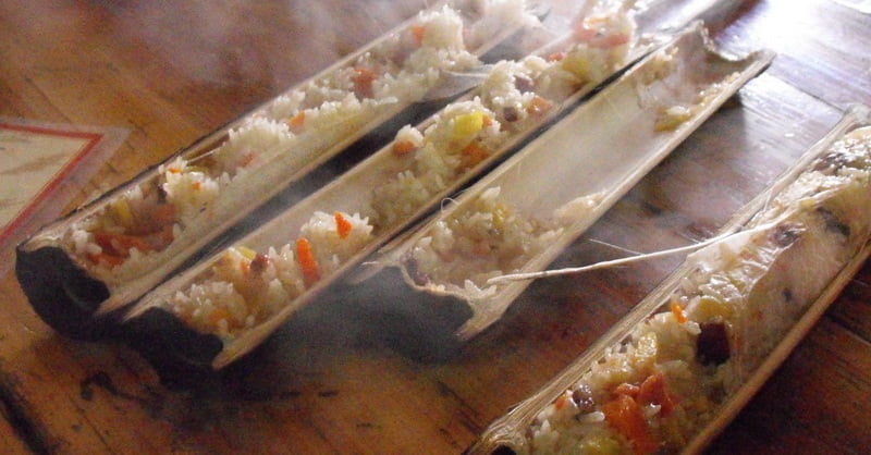 Kuliner Nasi Bambu