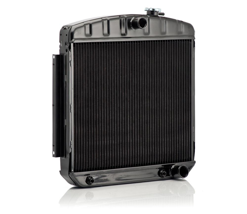 Chevrolet V8 Downflow Radiator 5557 Chevrolet V8 Position Automatic