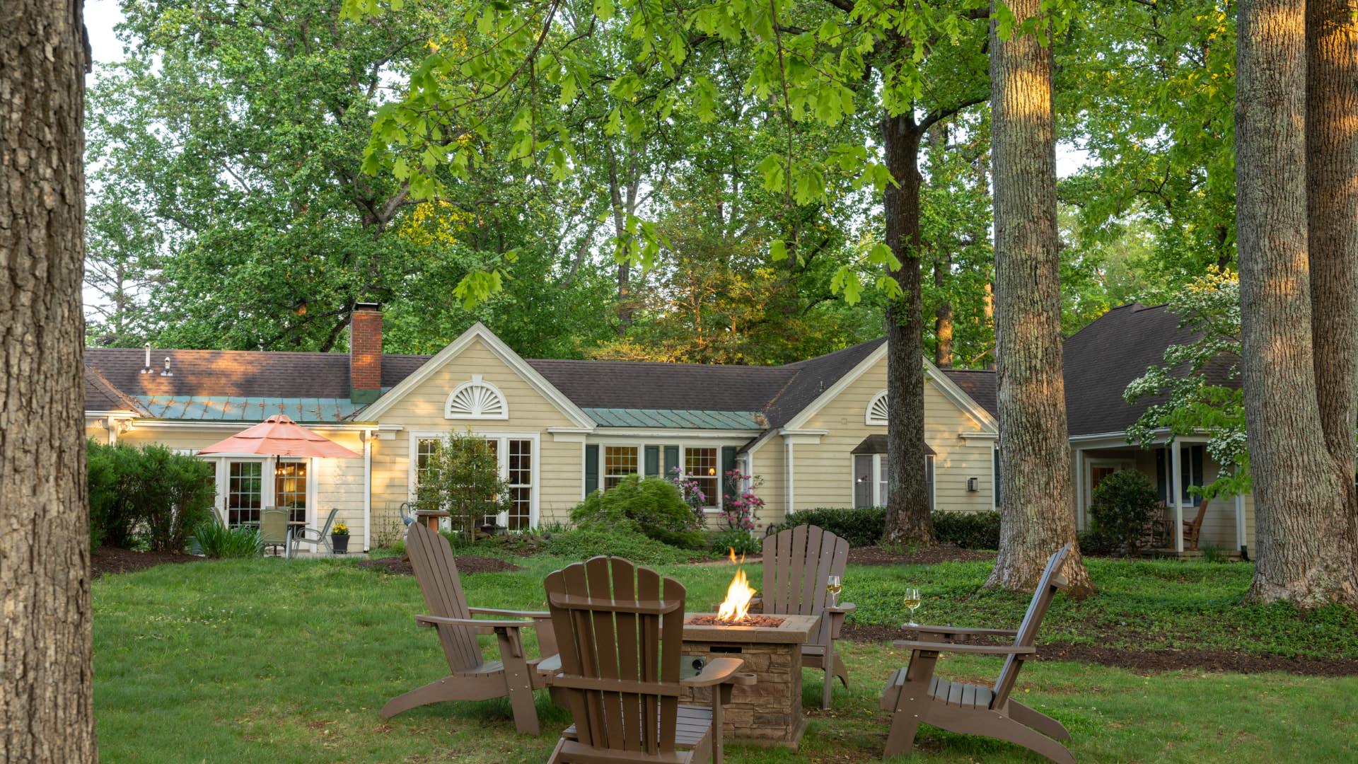 Foxfield Inn Bed & Breakfast Association of Virginia